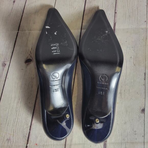St. John Vero Cuoio Heels Pointed Toe Womens 8.5B Navy Laces Suede Bow Leather - Picture 5 of 8